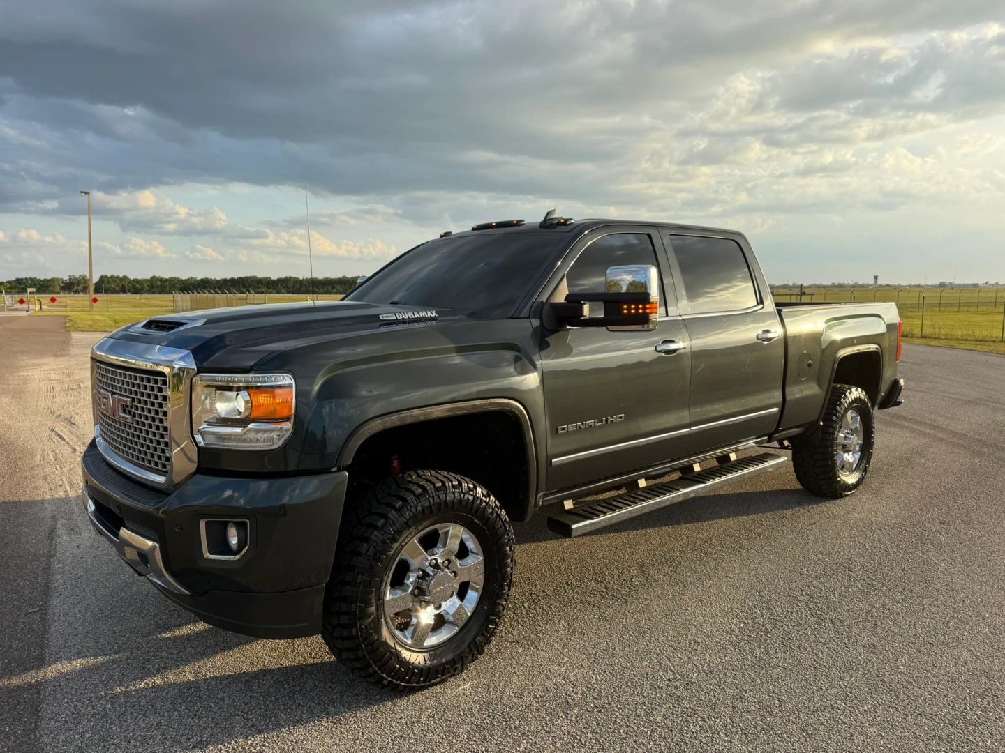 gmc sierra 3500 denali hd 2017 1GT42YEY5HF249248 image gmc sierra 3500 denali hd 2017 1GT42YEY5HF249248 image